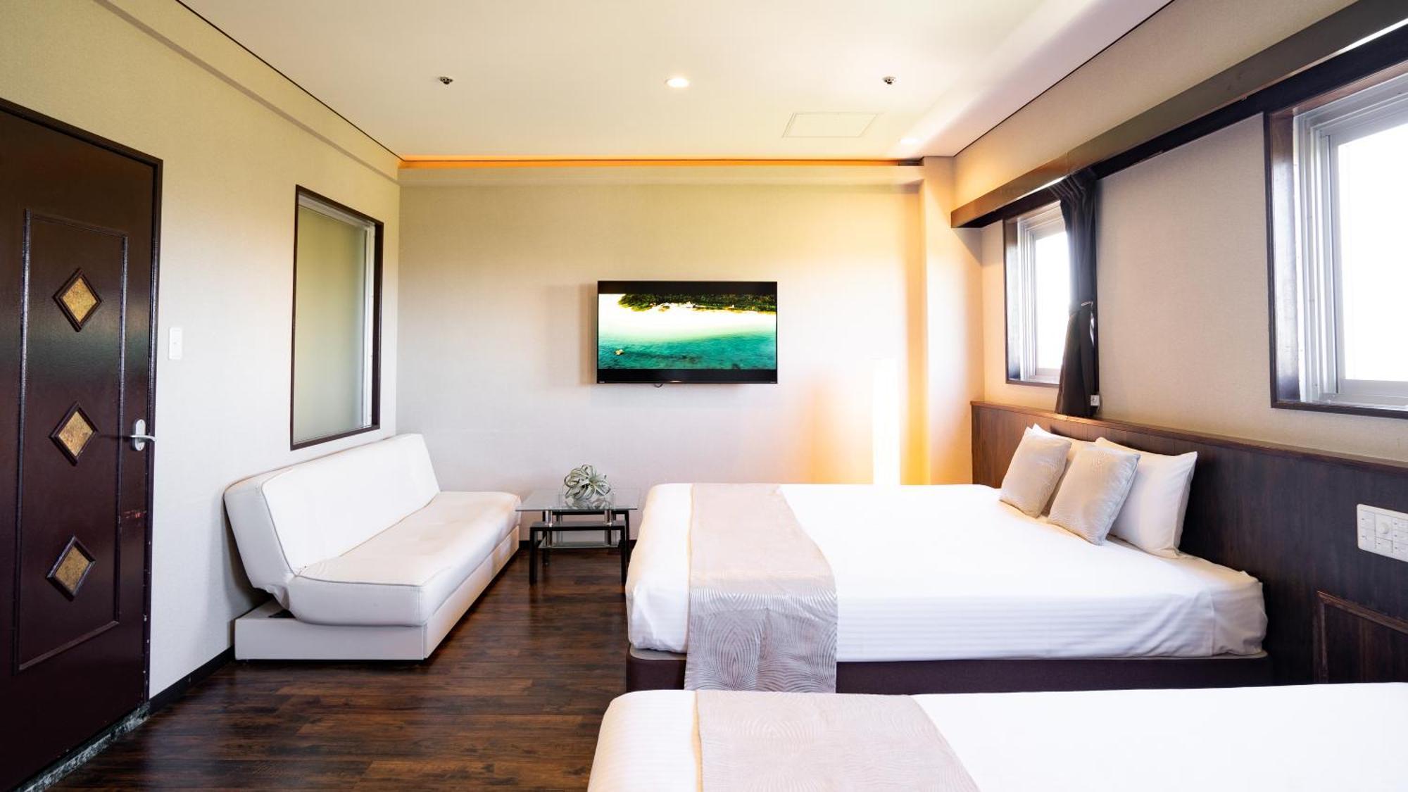 Rycom Crystal Hotel Okinawa Bagian luar foto